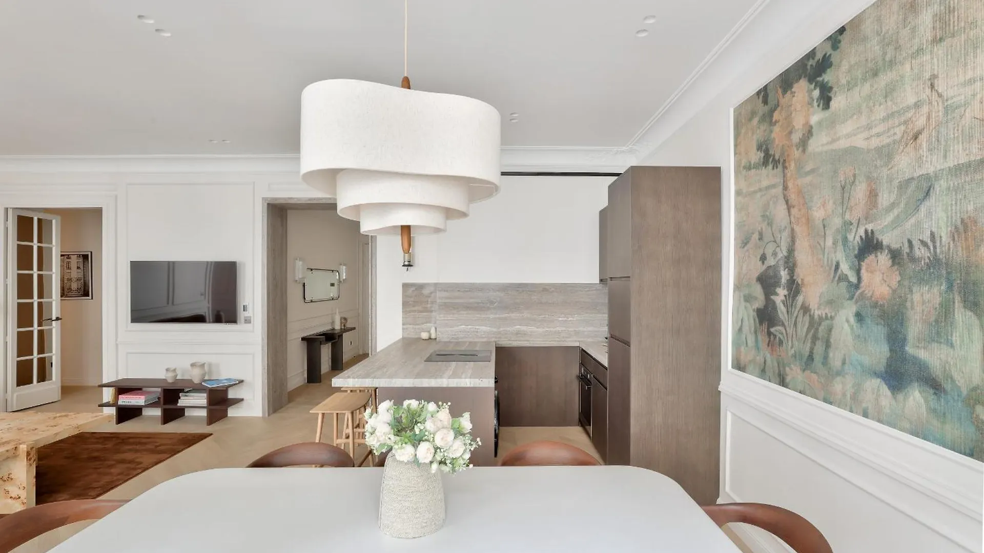 Urban Flat 191 - Luxury 3 Bedroom Apartment - Madeleine Paris